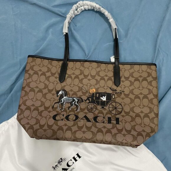 Coach City Tote in Signature Canvas with Halloween - Picture 1 of 4